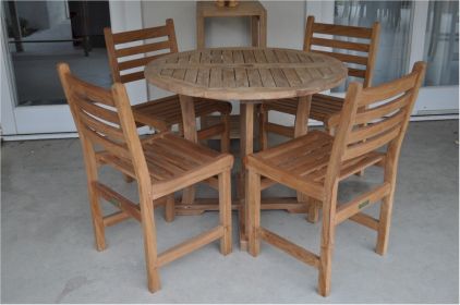 Descanso Windham 5-Pieces Dining Set